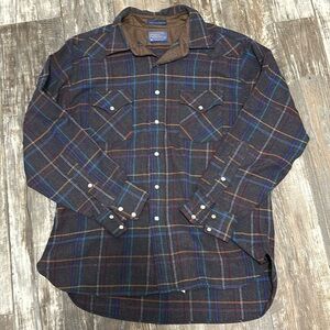 Vintage pendlenton 100% wool made in usa button up shirt